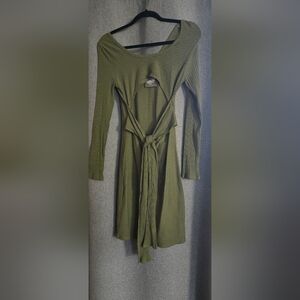 Heart & Hips Olive Ribbed Long-Sleeve Tie-Waist Dress